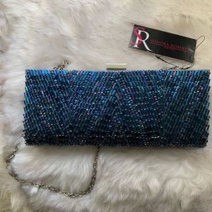 SONDRA ROBERTS beaded evening clutch